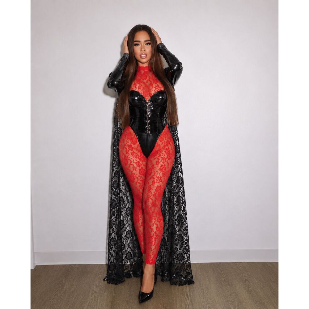 Costume Vampire Lusty Lace 3 Piece Costume Set